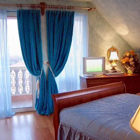 Elly&jelly, 3 Bedroom, 3bathroom, Private Parking سبليت